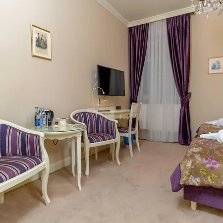Resovia Residence Hotel*** 酒店 3*