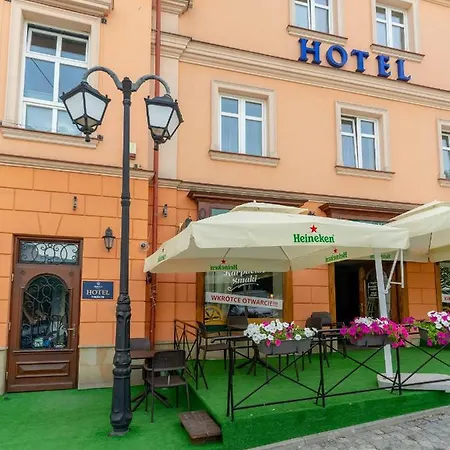 Resovia Residence Hotel*** 热舒夫