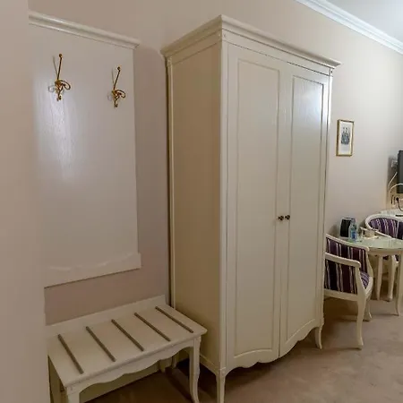 Hotel Resovia Residence 3*
