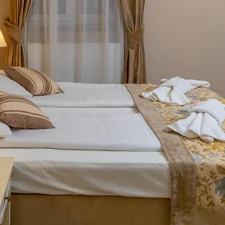 Resovia Residence 3*