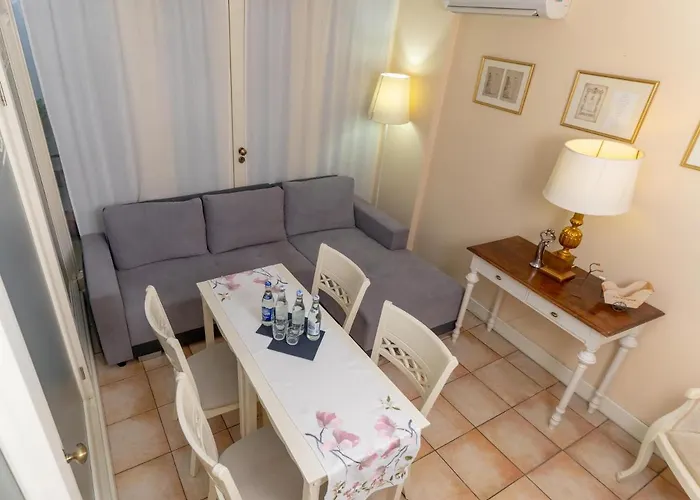 Resovia Residence Hotel*** فندق رشيشوف