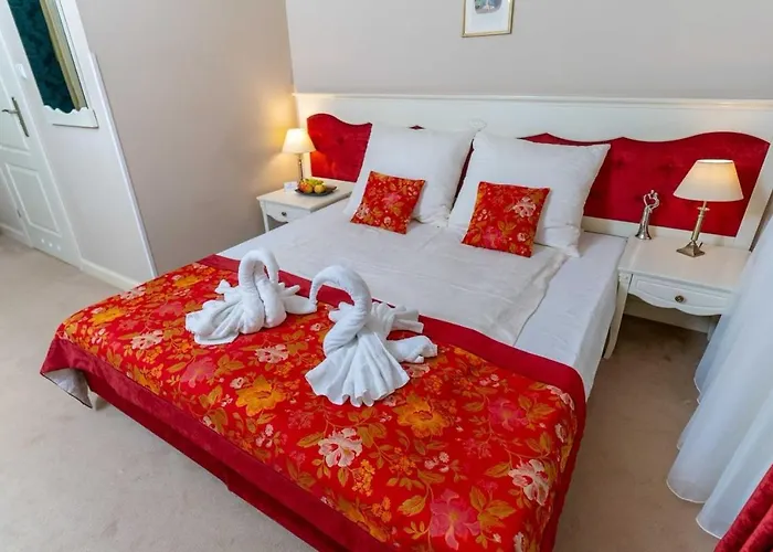 Resovia Residence Hotel*** 3* رشيشوف