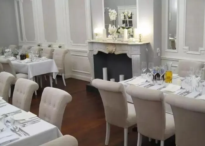 Resovia Residence Hotel*** فندق رشيشوف