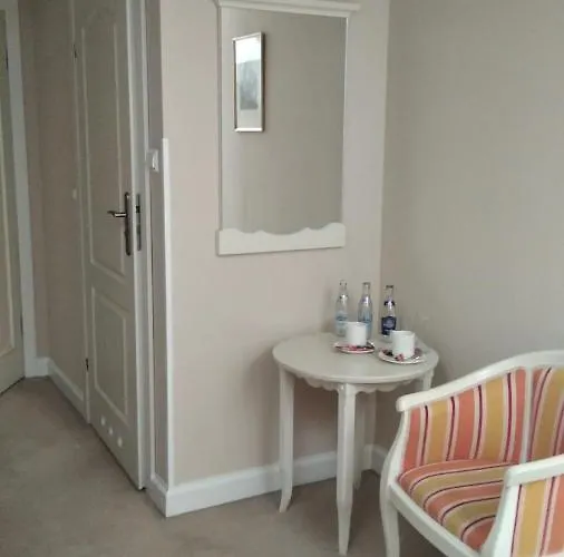 فندق Resovia Residence Hotel*** 3*