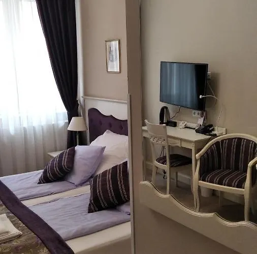 Resovia Residence Hotel*** فندق رشيشوف