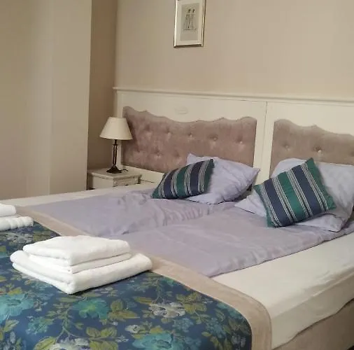 فندق Resovia Residence Hotel*** رشيشوف